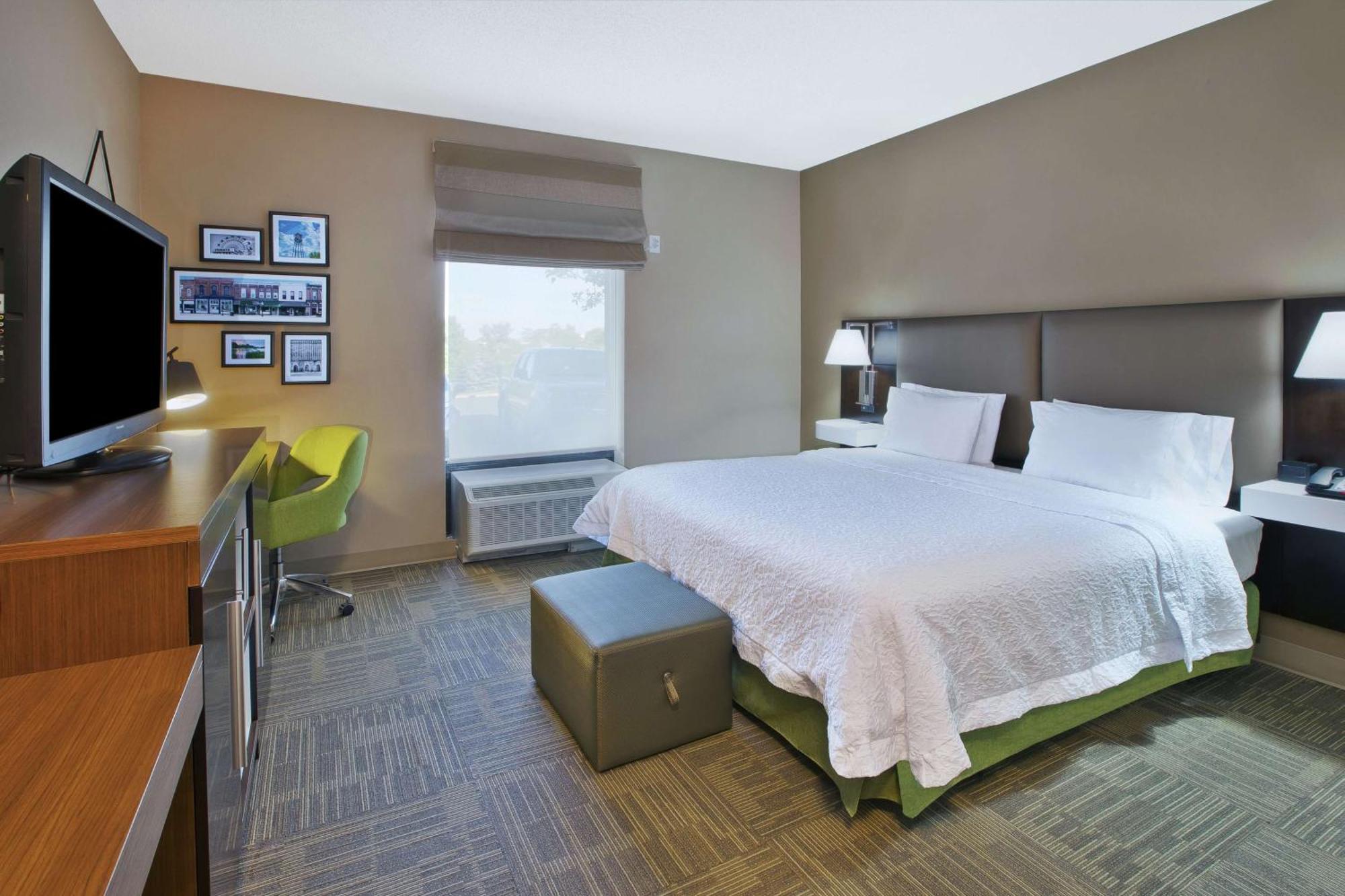 Hampton Inn Commerce/Novi Exteriér fotografie
