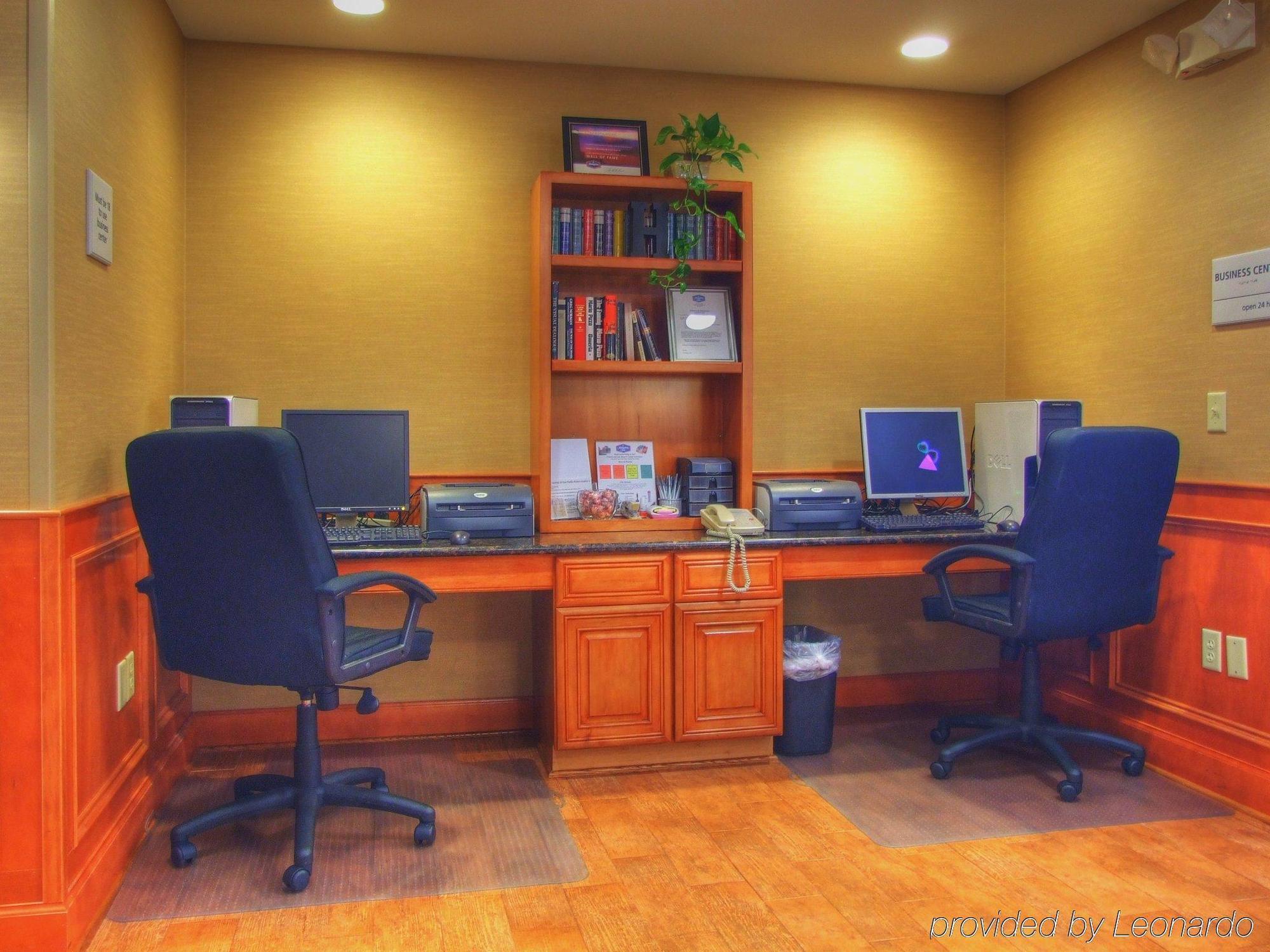 Hampton Inn Commerce/Novi Zařízení fotografie