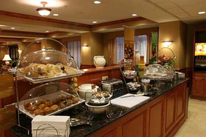 Hampton Inn Commerce/Novi Restaurace fotografie